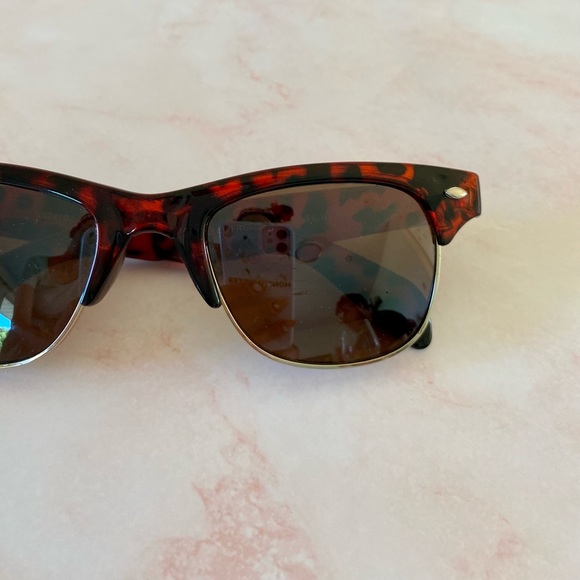 Tortoise Shell Sunglasses with Gold Accents - Picture 3 of 8